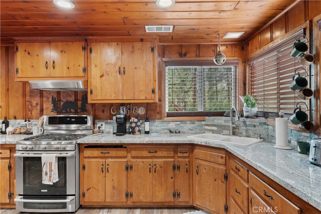 1116 Lark Road Property Photo 19