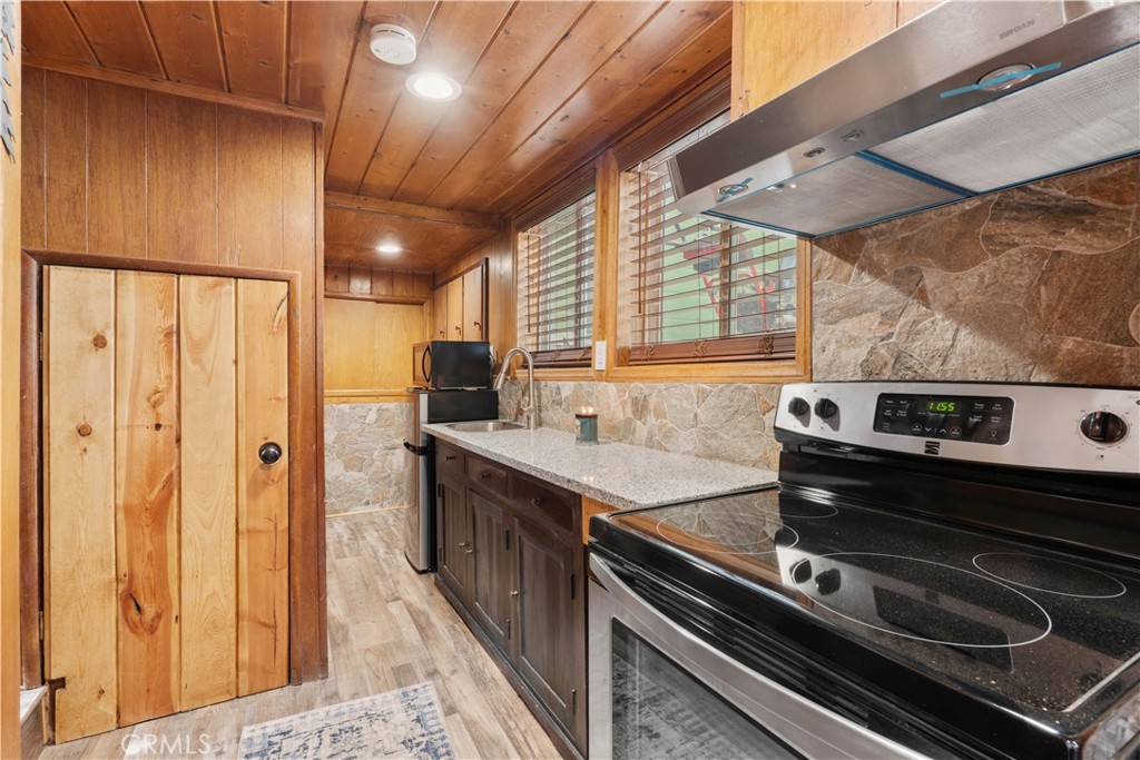 1116 Lark Road Property Photo 30