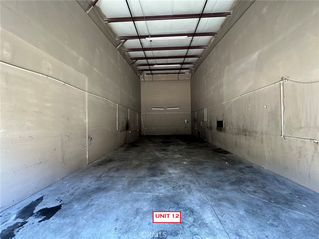 HD26093569 Property Photo 2