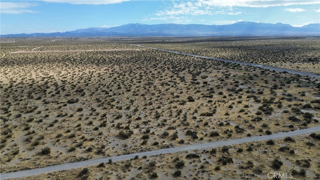 17301 Sheep Creek Rd Property Photo 2