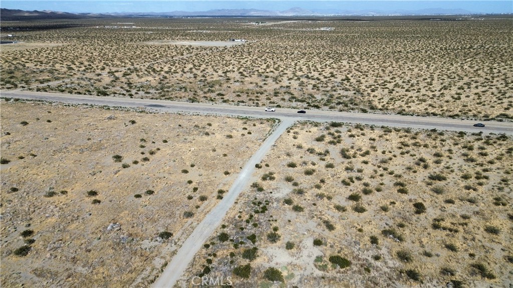 17301 Sheep Creek Rd Property Photo 3