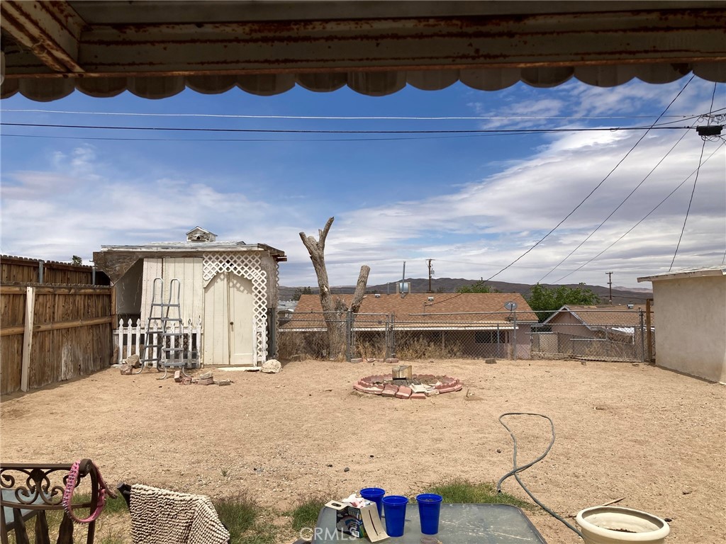 1817 Calico Drive Property Photo 2