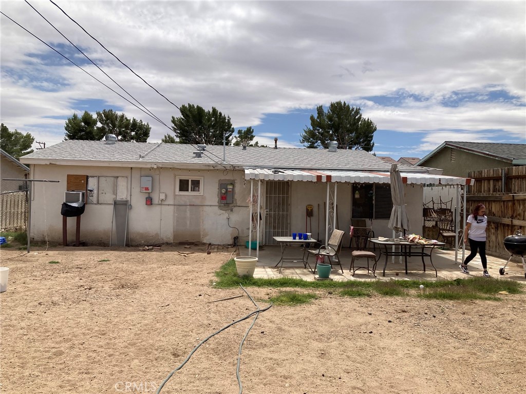 1817 Calico Drive Property Photo 3