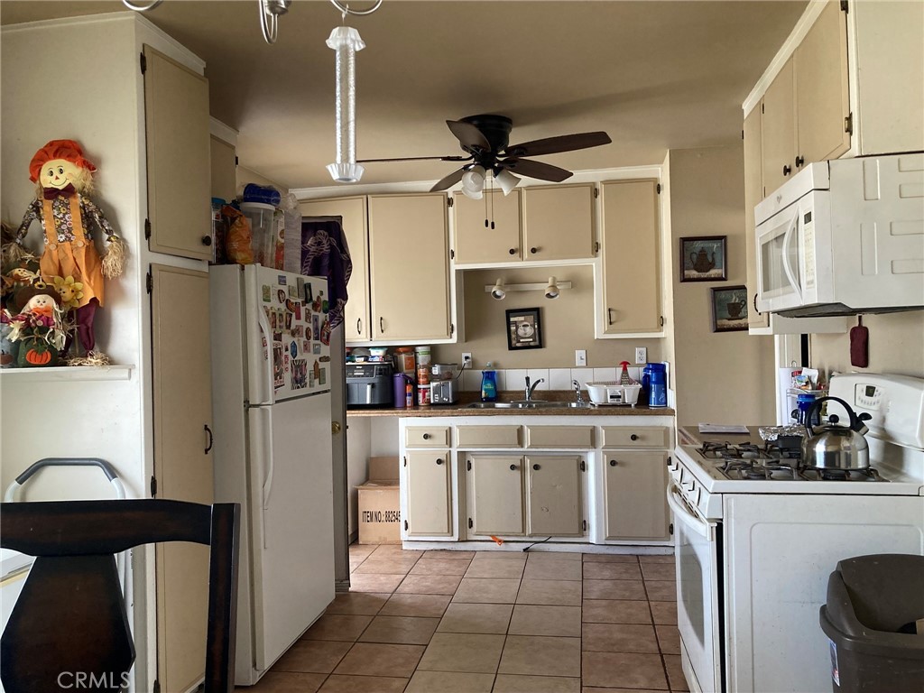 1817 Calico Drive Property Photo 10