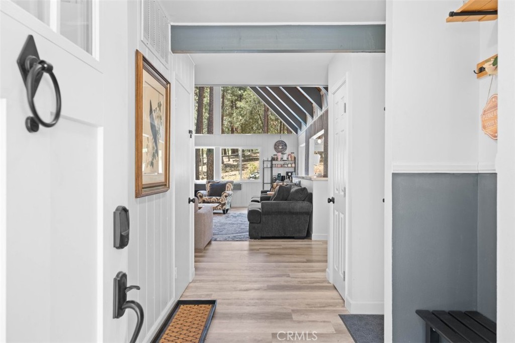 1535 Linnet Property Photo 13