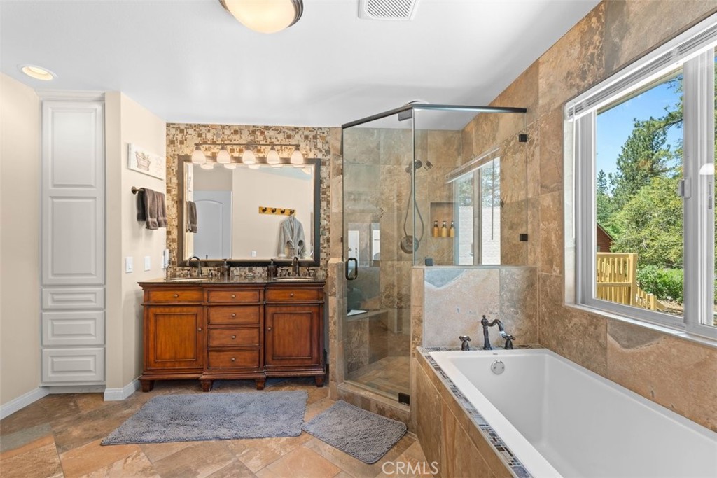 1535 Linnet Property Photo 22