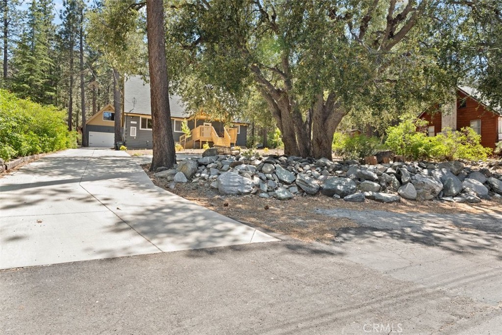 1535 Linnet Property Photo 39