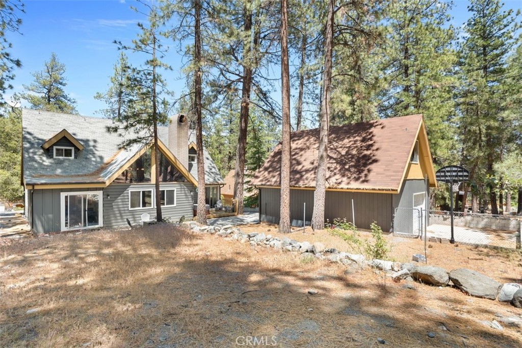 1535 Linnet Property Photo 45