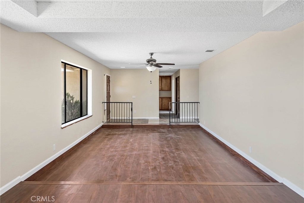 9975 Desert View Road Property Photo 7