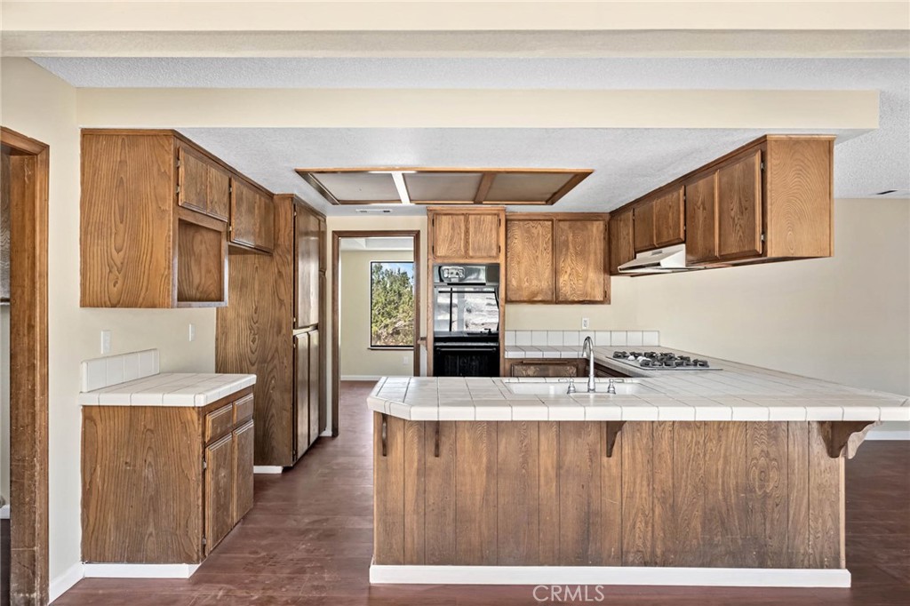 9975 Desert View Road Property Photo 11