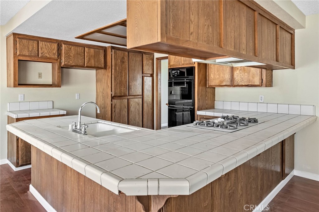 9975 Desert View Road Property Photo 12