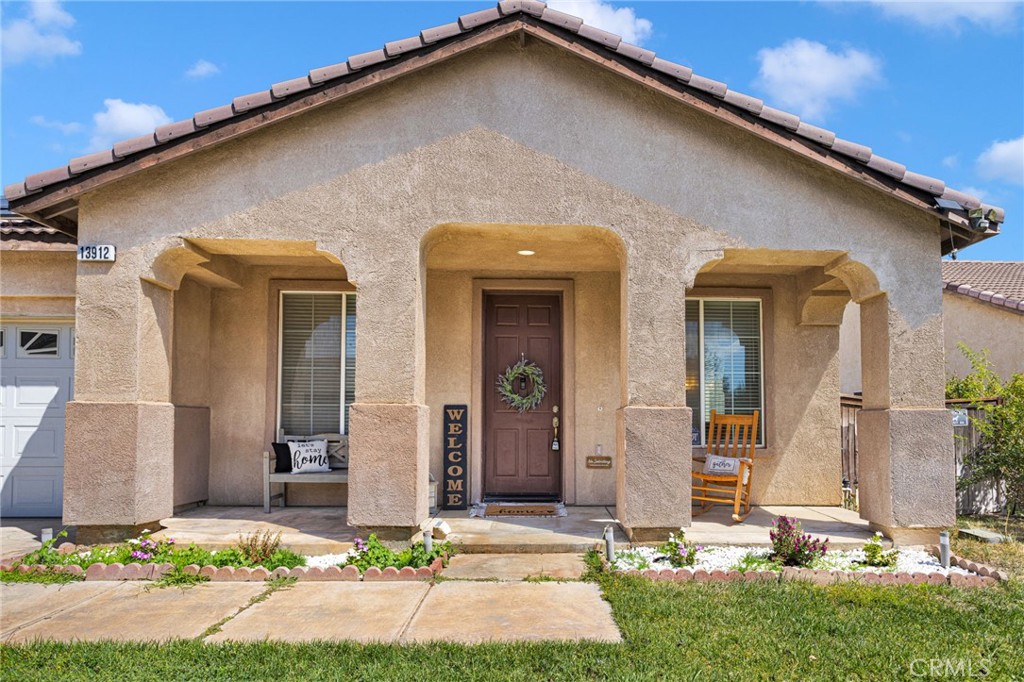 13912 Pinellia Property Photo 3