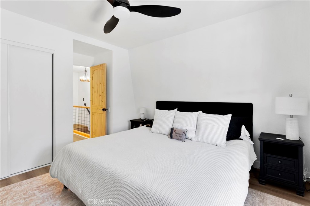 279 Los Angeles Property Photo 22