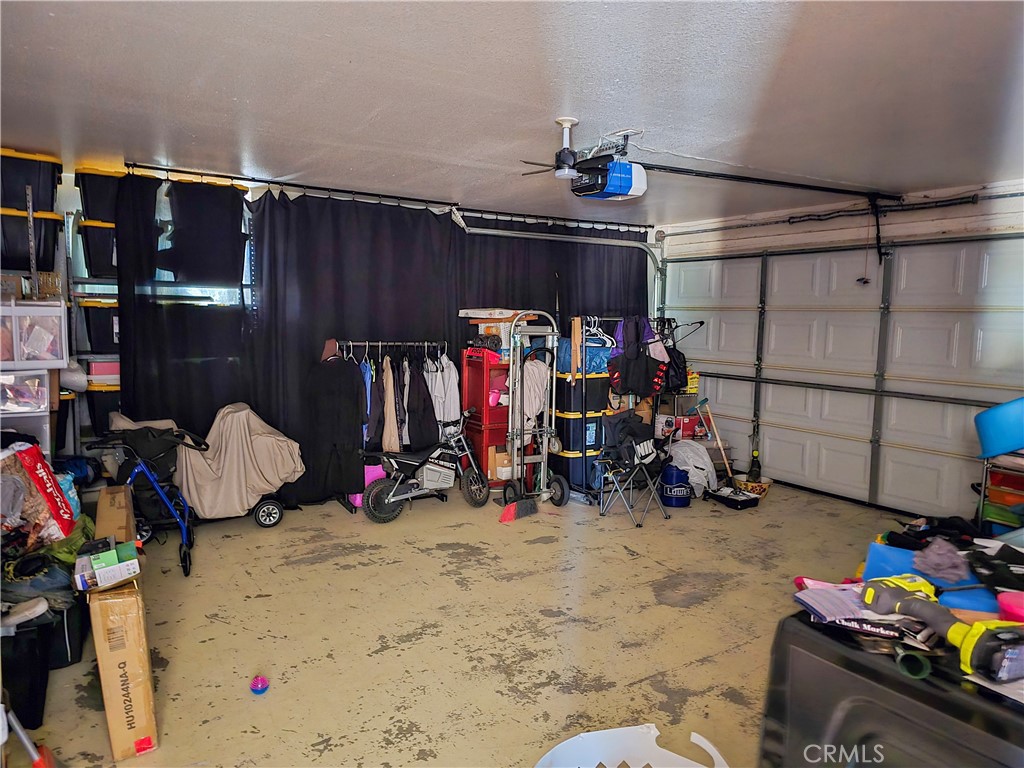 9995 Smoke Tree Property Photo 10