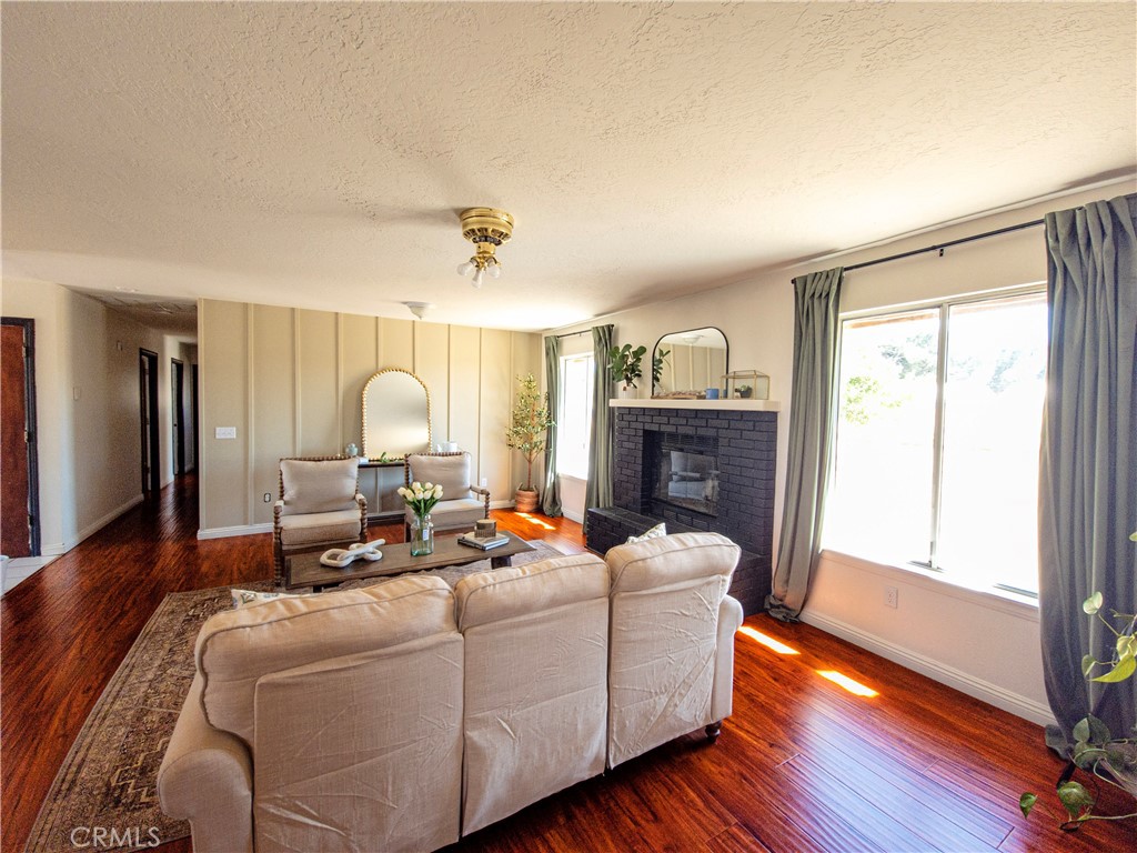 9995 Smoke Tree Property Photo 25