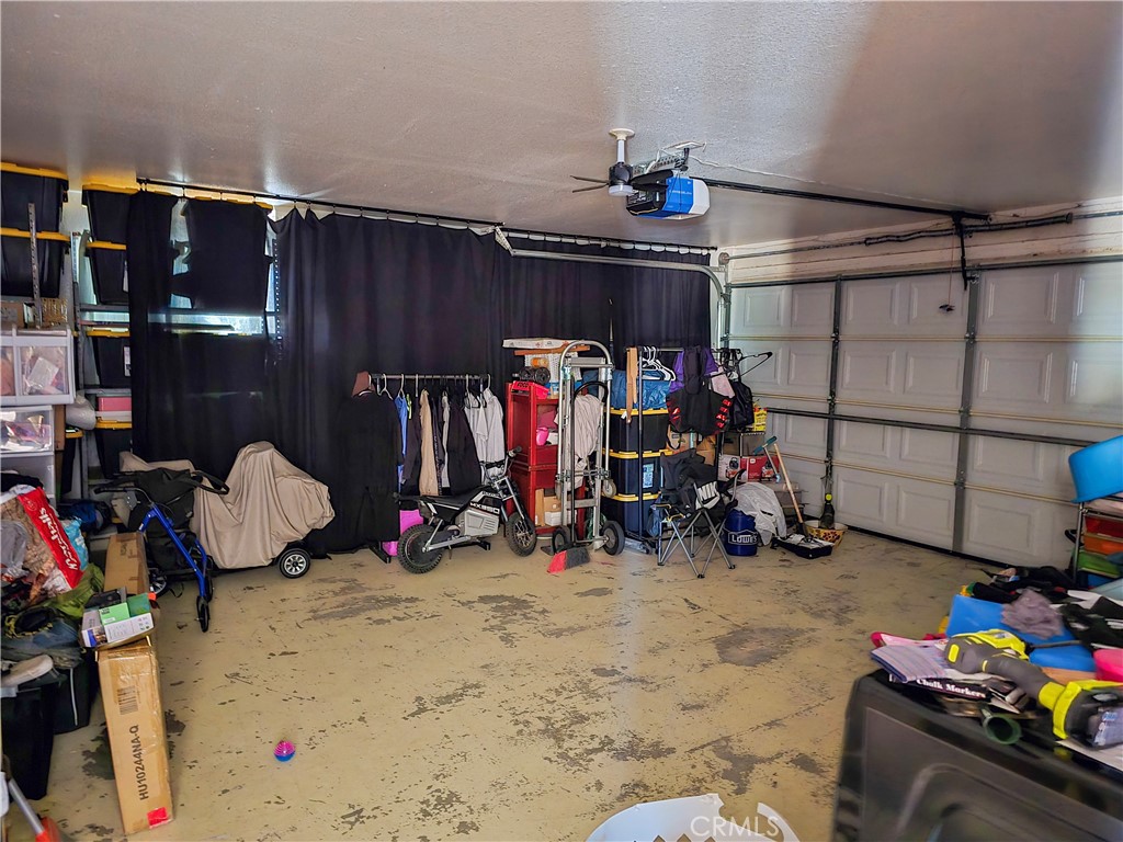 9995 Smoke Tree Property Photo 36