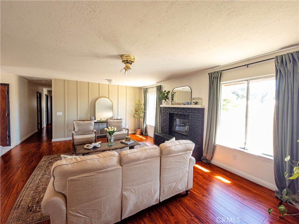 9995 Smoke Tree Property Photo 40