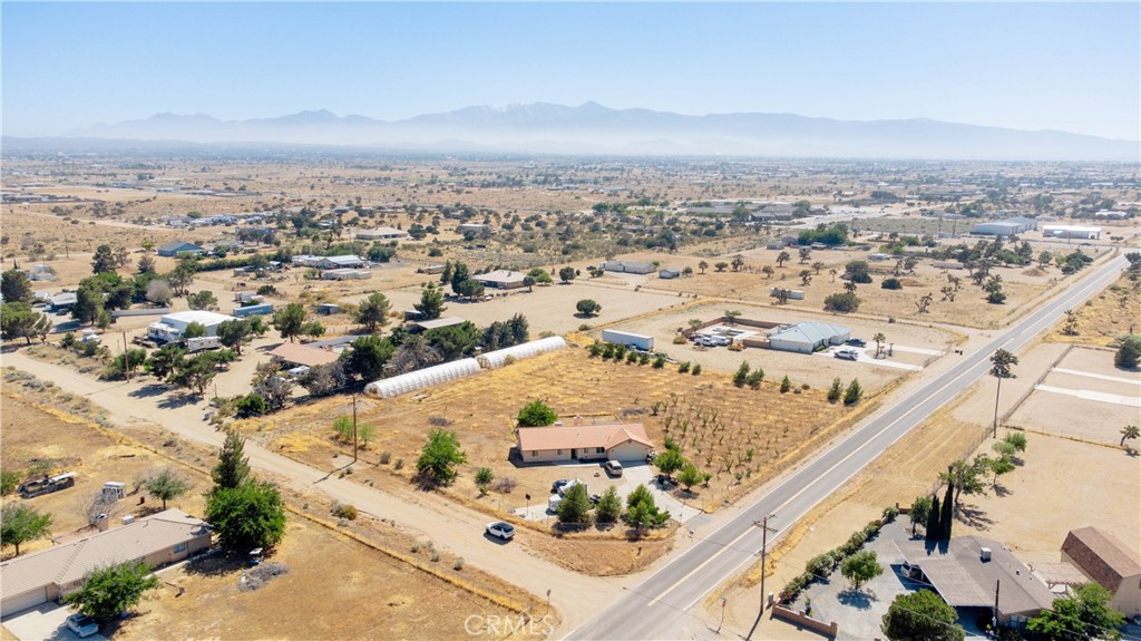 9995 Smoke Tree Property Photo 43