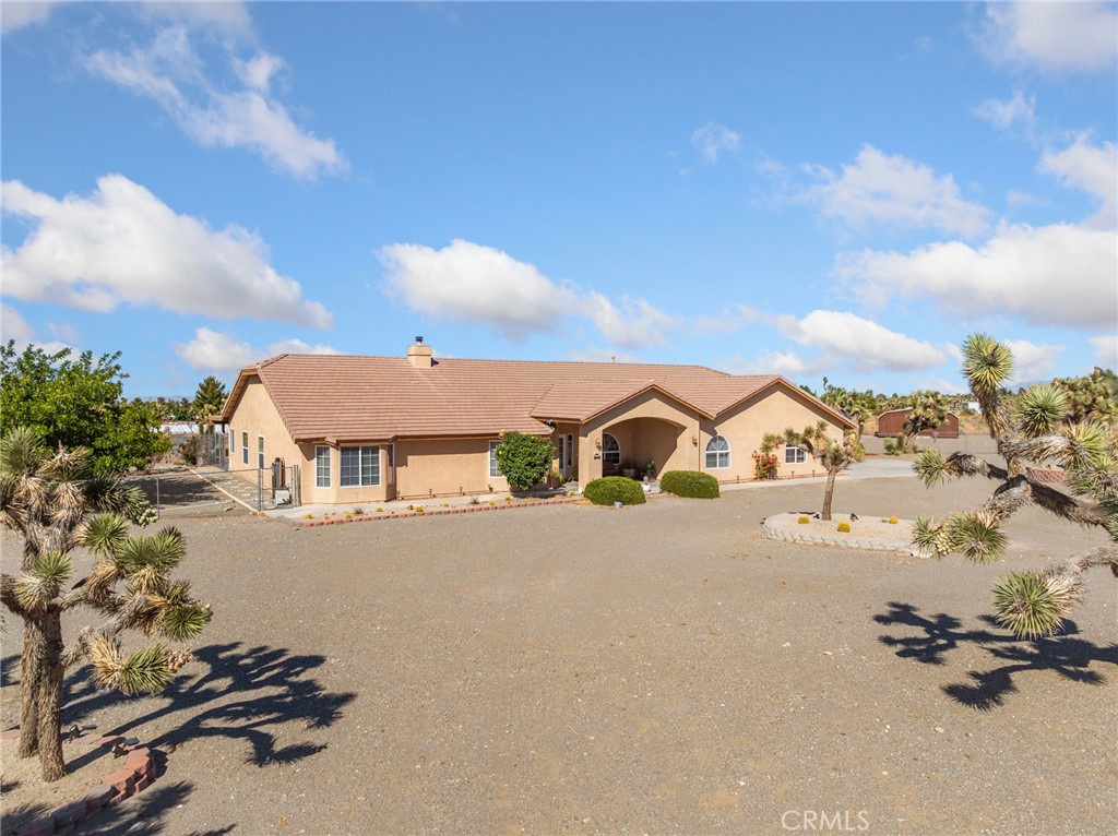11025 El Esteban Property Photo 10