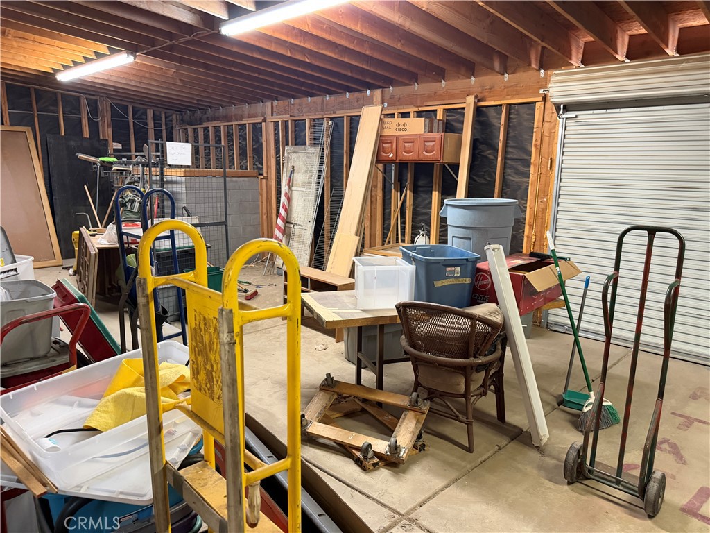 16050 Walnut Property Photo 5