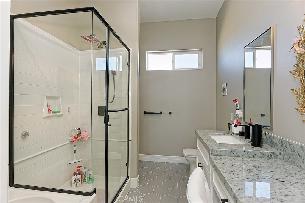 23280 Ramona Avenue Property Photo 20