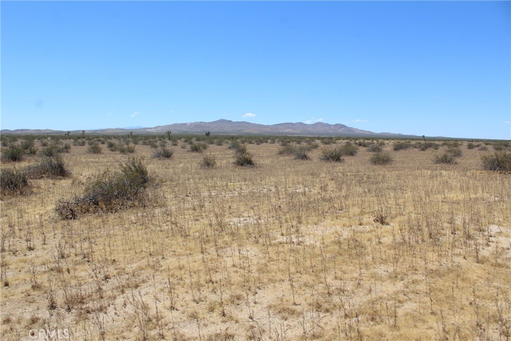 1111 Santa Fe Trail Property Photo 8