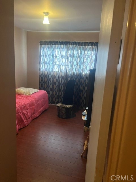 1235 N Wexham Property Photo 12