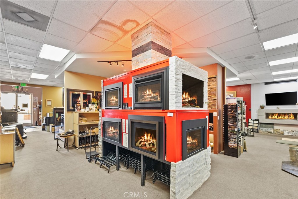 12033 Mariposa Property Photo 17