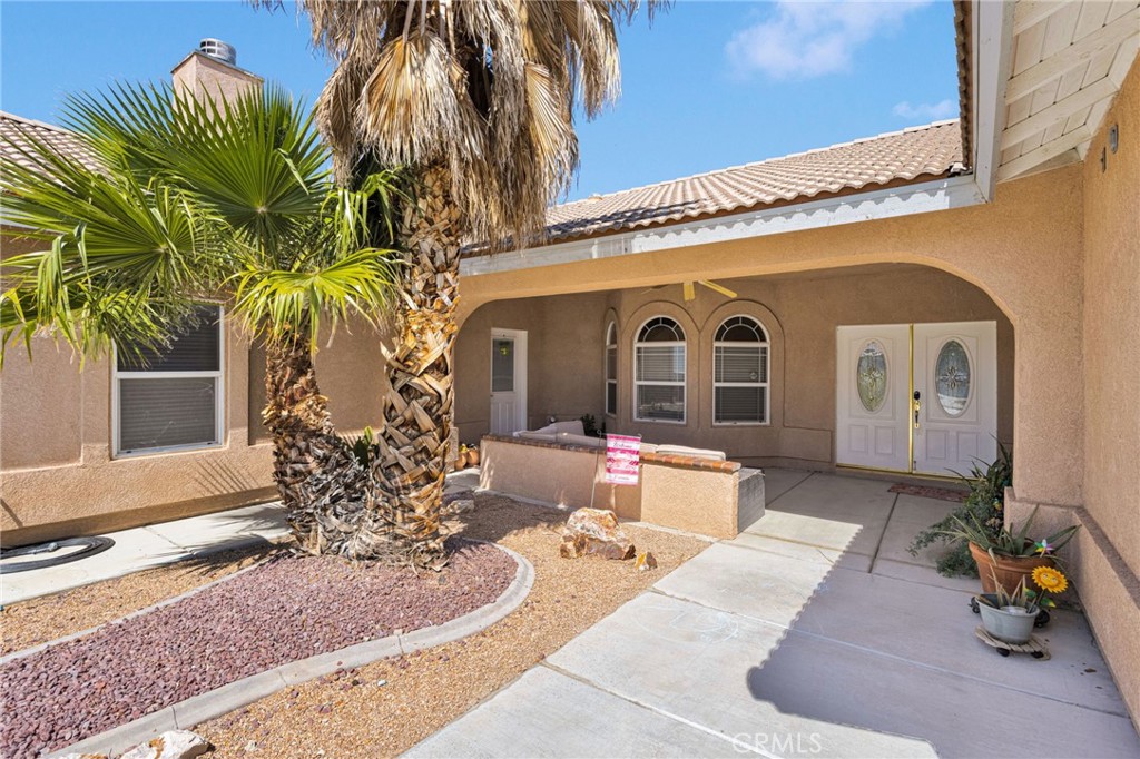 26743 Leather Property Photo 5
