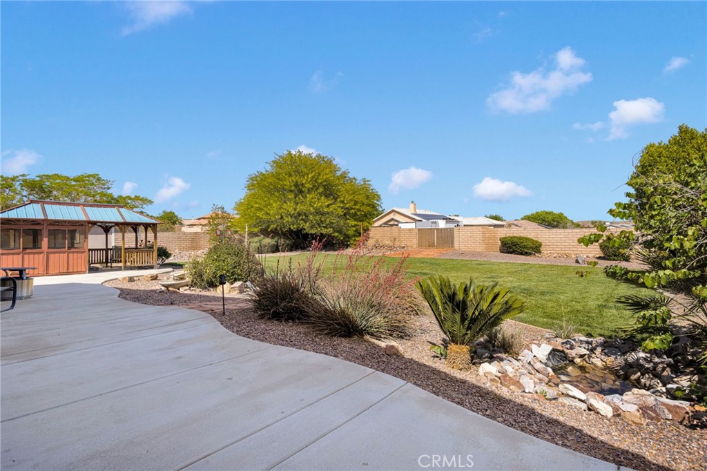 26743 Leather Property Photo 38