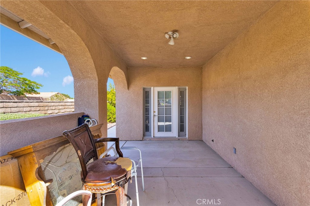 26743 Leather Property Photo 49