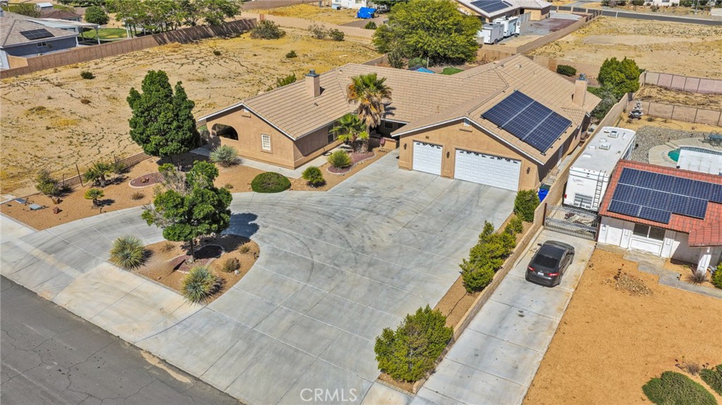 26743 Leather Property Photo 60