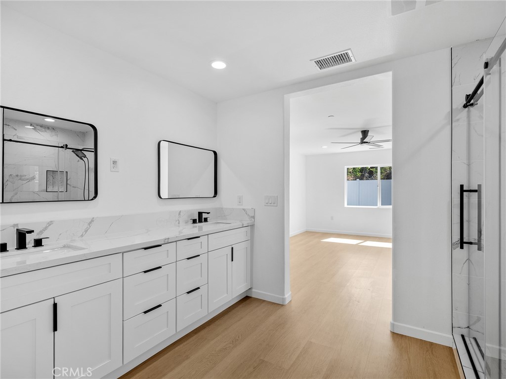 13720 Spring Valley Parkway Property Photo 37