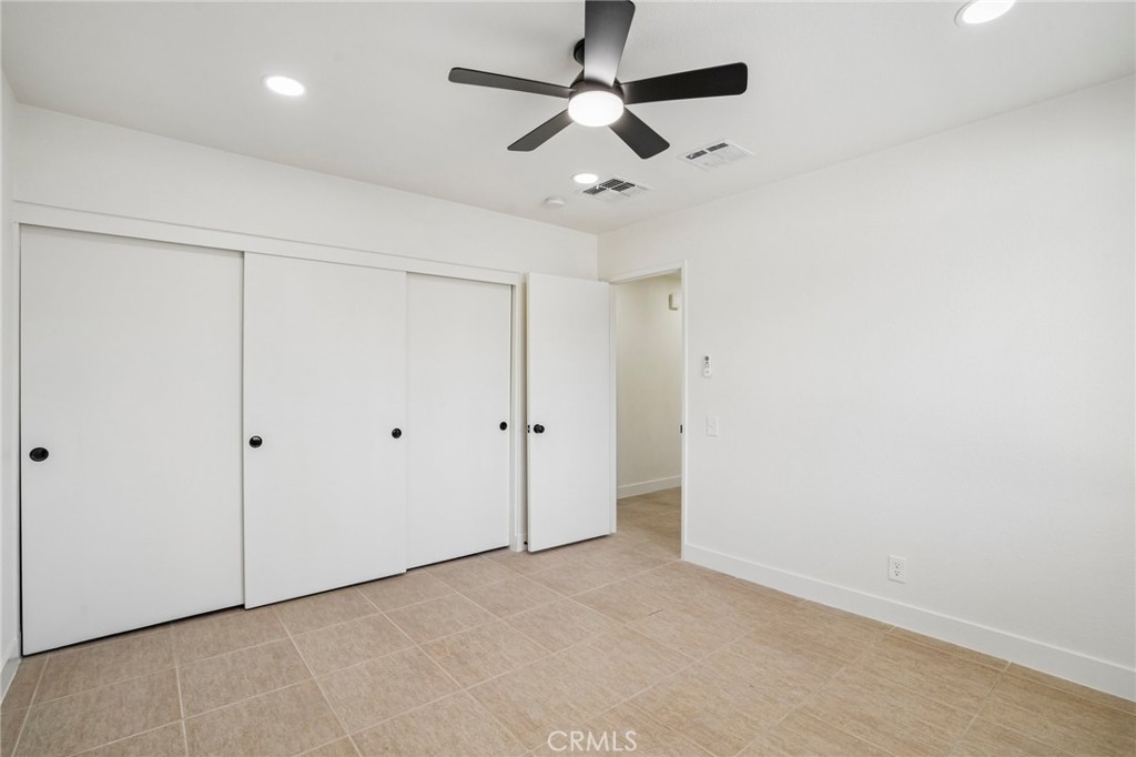 2804 E Valencia Property Photo 34