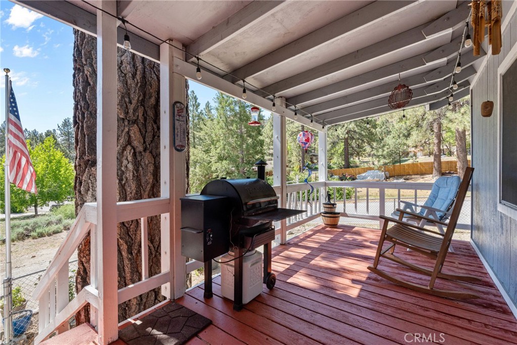 26707 Swallowhill Property Photo 5