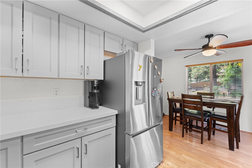 26707 Swallowhill Property Photo 10