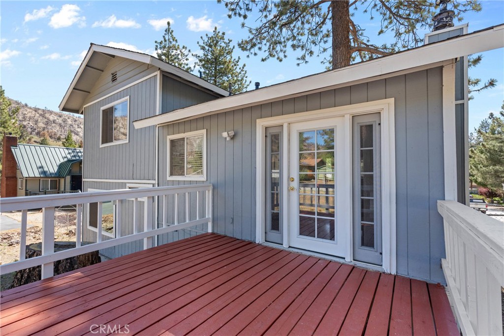 26707 Swallowhill Property Photo 12