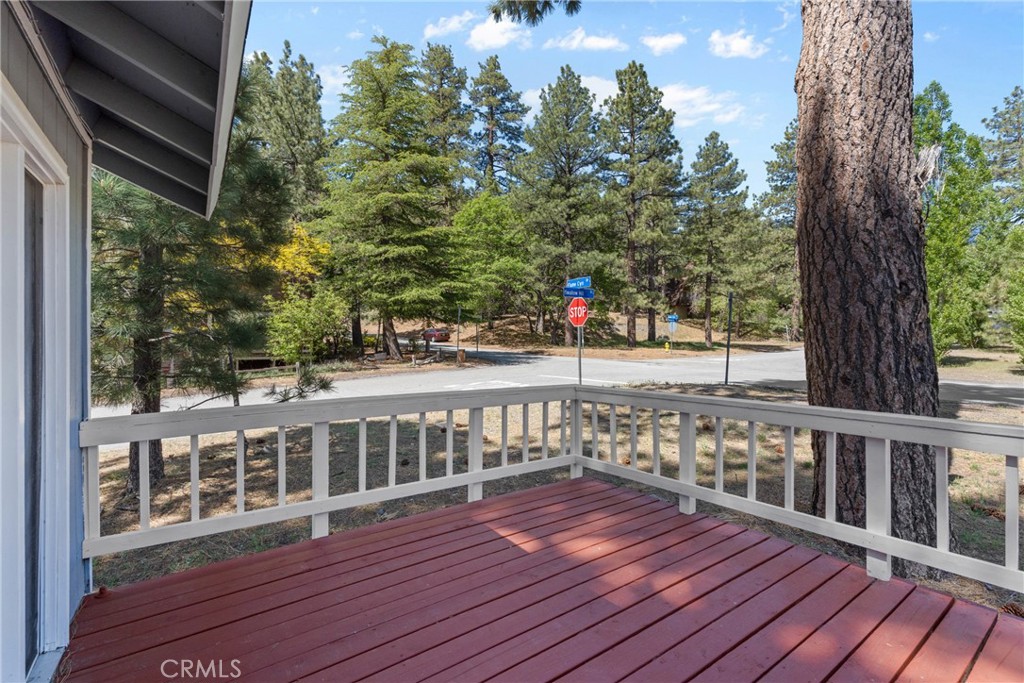 26707 Swallowhill Property Photo 13