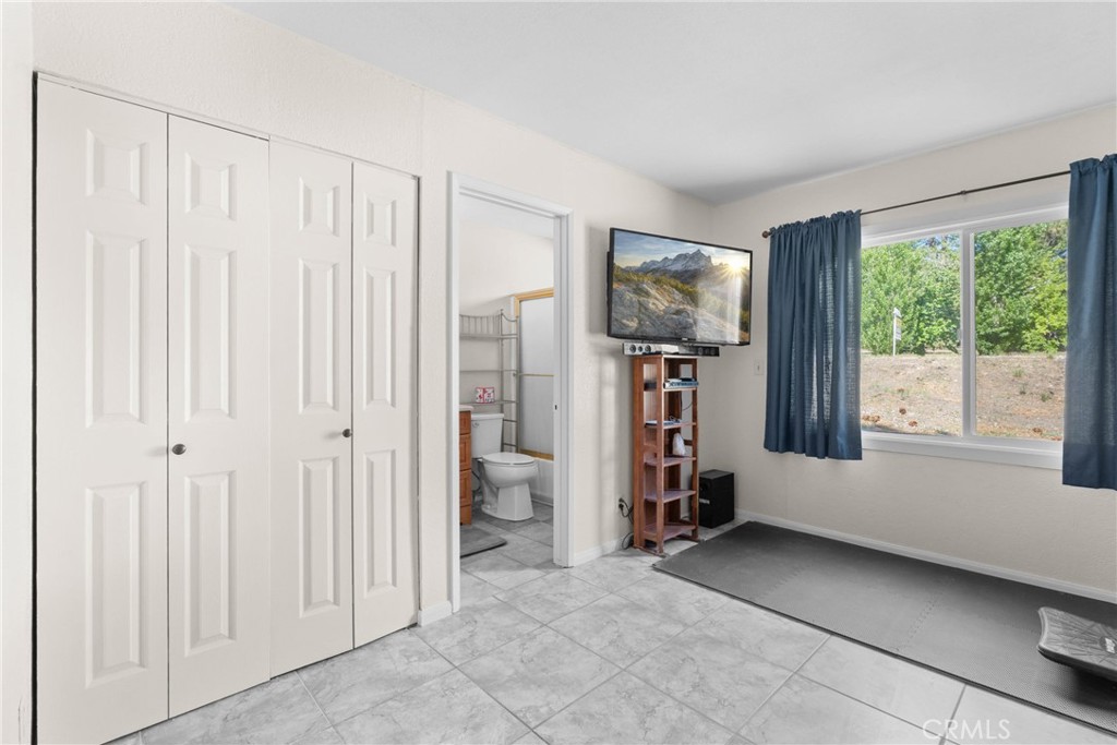 26707 Swallowhill Property Photo 20