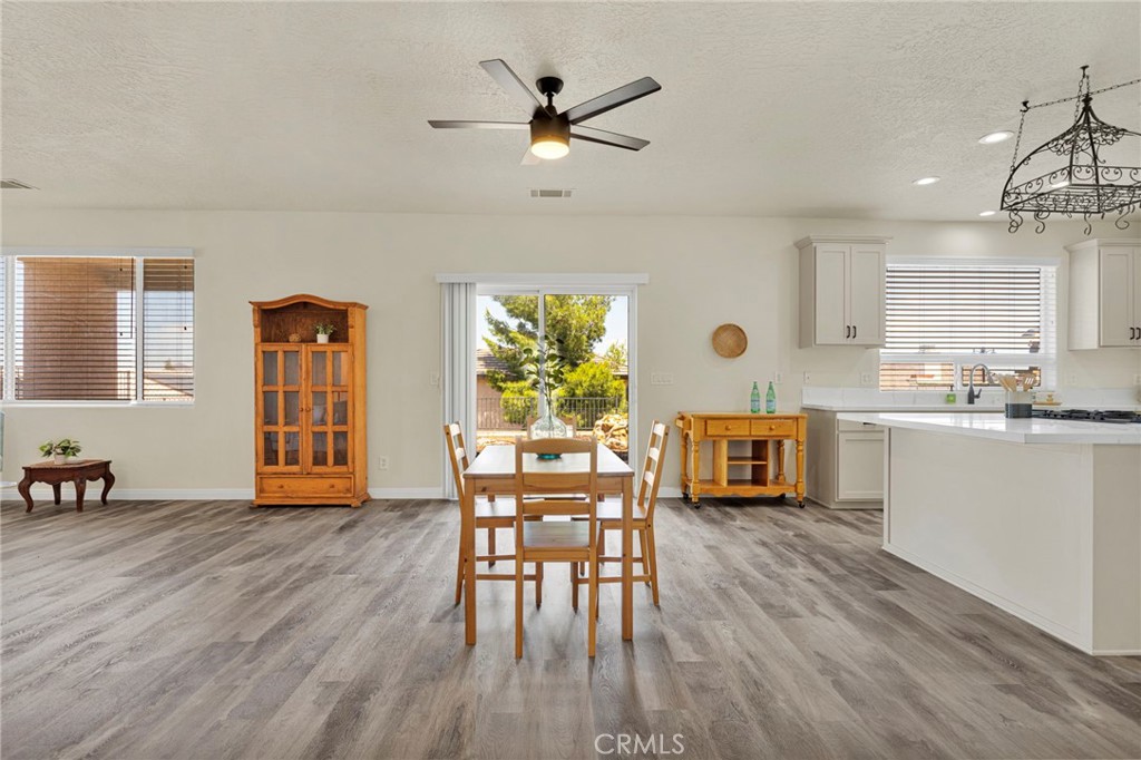 13505 Stoneridge Dr Property Photo 13