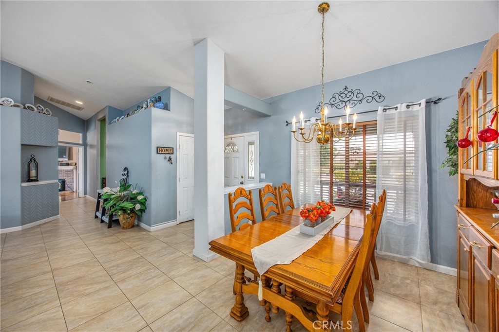 13997 Riverside Property Photo 12