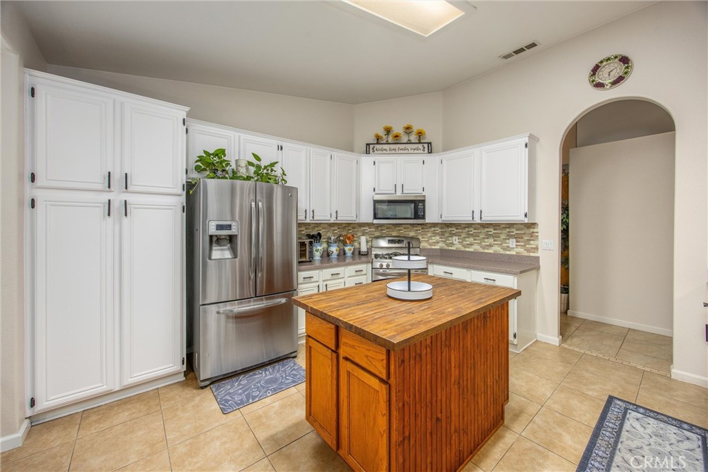 13997 Riverside Property Photo 15
