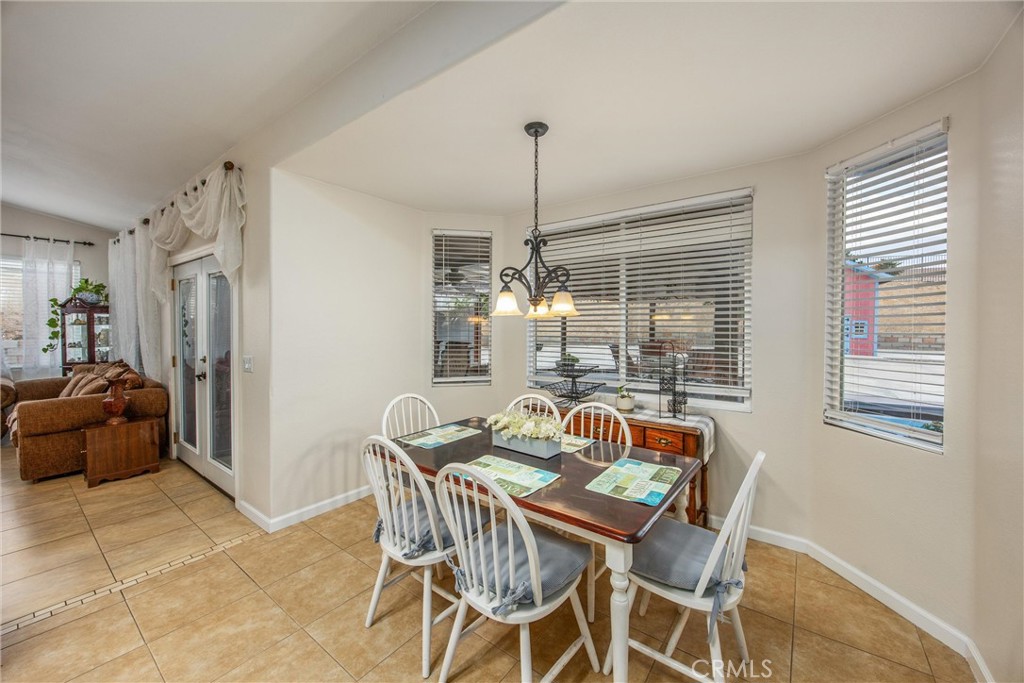 13997 Riverside Property Photo 17