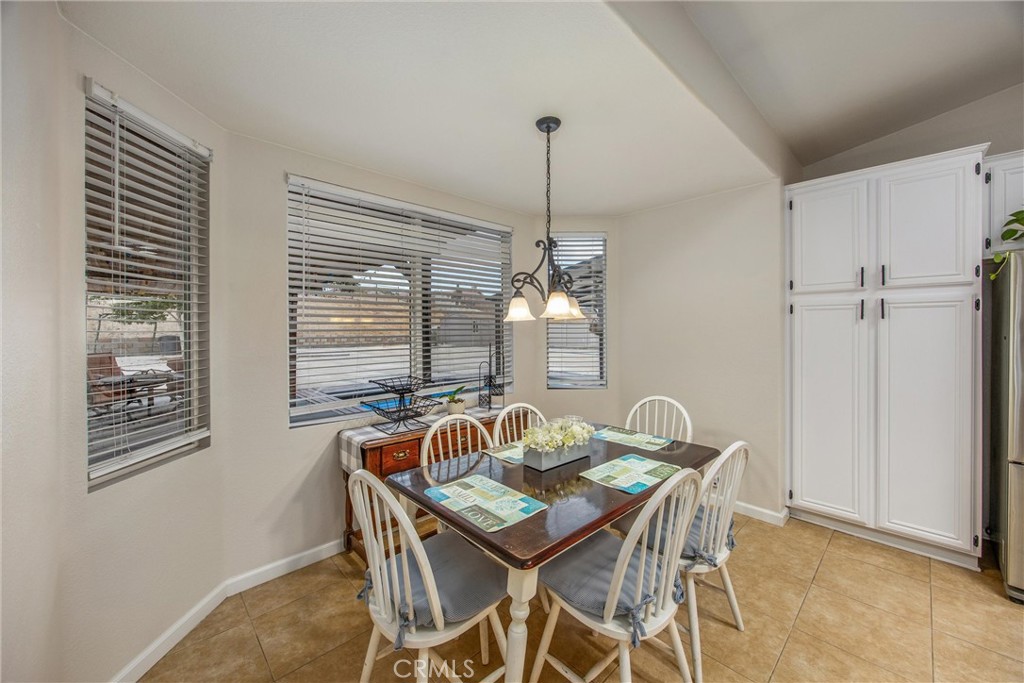 13997 Riverside Property Photo 18