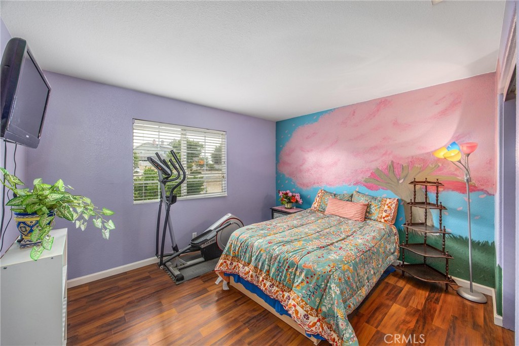13997 Riverside Property Photo 28