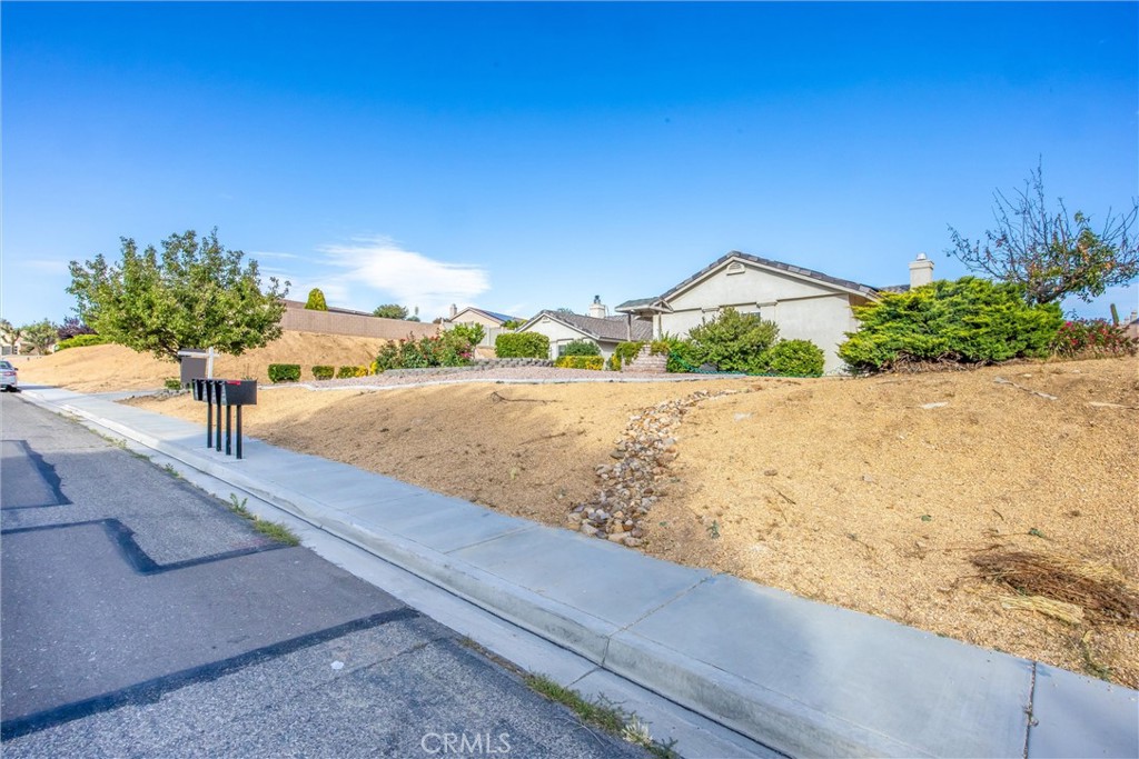 13997 Riverside Property Photo 47