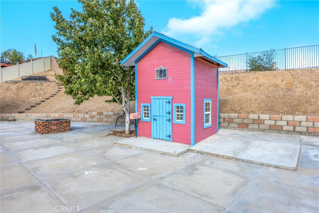 13997 Riverside Property Photo 48
