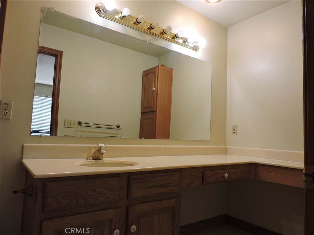 5480 Sunnyslope Property Photo 9