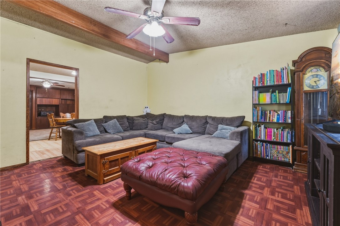 525 E. Williams. St Property Photo 3