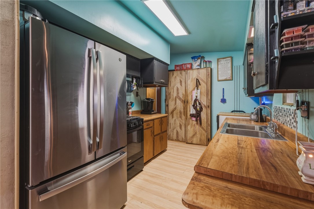 525 E. Williams. St Property Photo 6